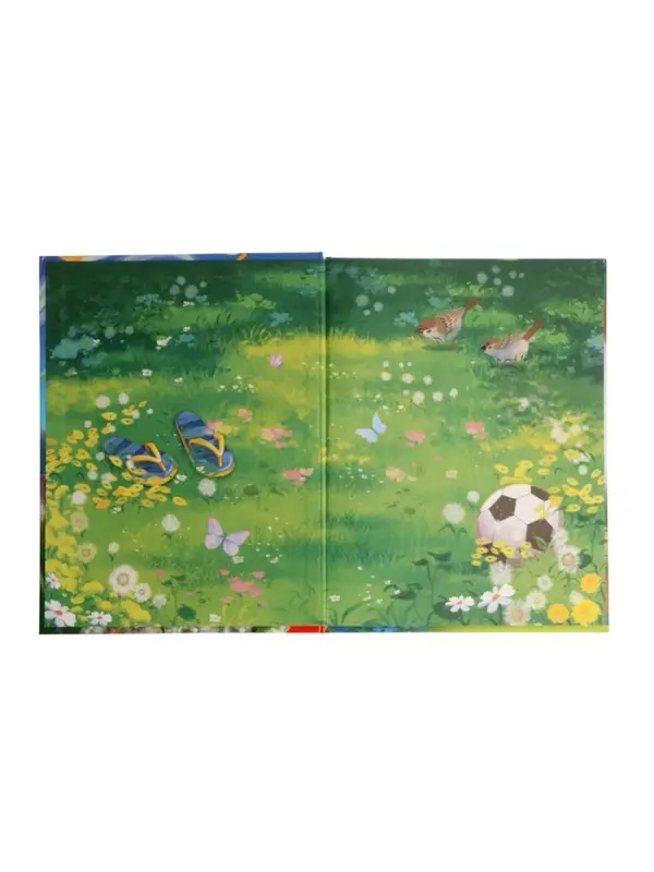 Книга в твёрдом переплёте "Удачное лето", 112 стр.