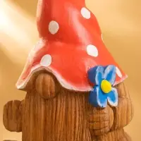 Сувенир "Гномик в красной шляпе" дерево Джампинис 15х15х30 см