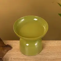 Подсвечник на 1 свечу "Авокадо" глянцевый 10х10х9 см