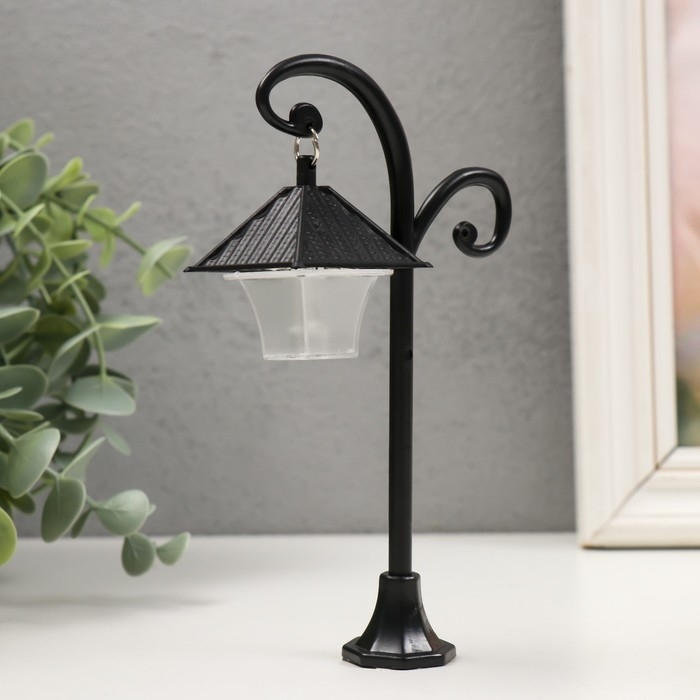 Декор для творчества пластик свет "Фонарь с изгибом" 8,3х14,5 см