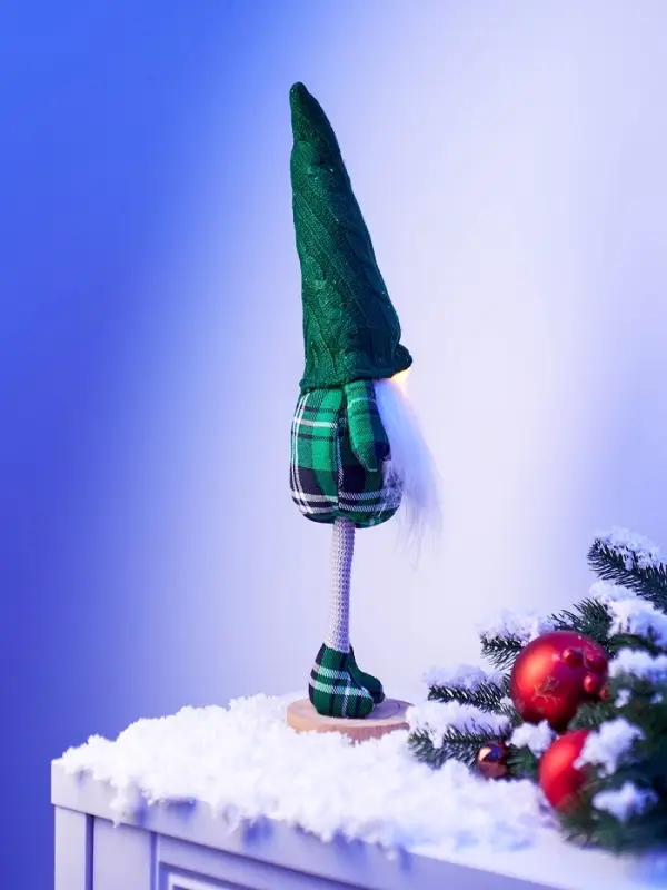 Фигура текстиль &laquo;Гном в зелёном&raquo; 54 см, 1 LED, от батареек AG13&times;3, свечение тёплое белое