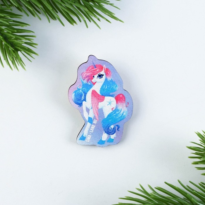 Подарочный набор новогодний, блокнот,карандаши ч/г 2 шт и значок «С новым годом» Подарочный набор новогодний, блокнот,карандаши ч/г 2 шт и значок «С новым годом»