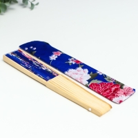 Веер бамбук, текстиль h=21 см "Цветы" с чехлом, синий Веер бамбук, текстиль h=21 см "Цветы" с чехлом, синий