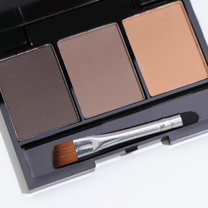 Набор теней для бровей, 3 цвета Набор теней для бровей, 3 цвета