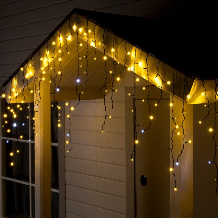 Гирлянда «Бахрома» 3 × 0.6 м, IP44, УМС, тёмная нить, 160 LED, свечение тёплое белое, мерцание белым, 220 В Гирлянда «Бахрома» 3 × 0.6 м, IP44, УМС, тёмная нить, 160 LED, свечение тёплое белое, мерцание белым, 220 В