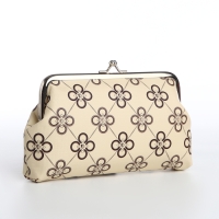 Косметичка на фермуаре, цвет бежевый Косметичка на фермуаре, цвет бежевый