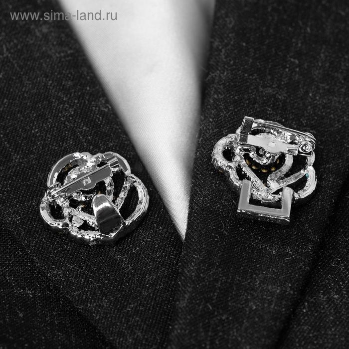 Зажим для кардигана «Петли», цвет радужный в серебре Зажим для кардигана «Петли», цвет радужный в серебре