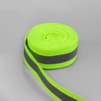 Светоотражающая лента-стропа, 20 мм, 5 &plusmn; 1 м, цвет салатовый