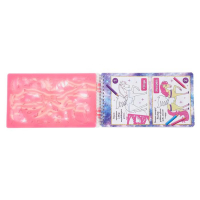 Книга с наклейками и трафаретами &laquo;Альбом дизайнера. Волшебные единороги&raquo;