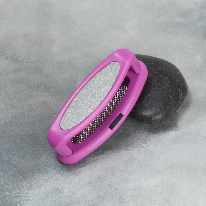 Пилка для пяток, двусторонняя, металлическая/наждачная, 8,5 см, цвет МИКС Пилка для пяток, двусторонняя, металлическая/наждачная, 8,5 см, цвет МИКС