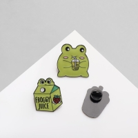 Набор значков (3 шт.) &laquo;Лягушачьи напитки&raquo;, цвет зелёный в чёрном металле