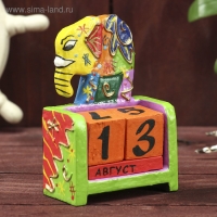 Деревянный календарь "Слоник" 7х4х10 см, МИКС (2 языка) Деревянный календарь "Слоник" 7х4х10 см, МИКС (2 языка)