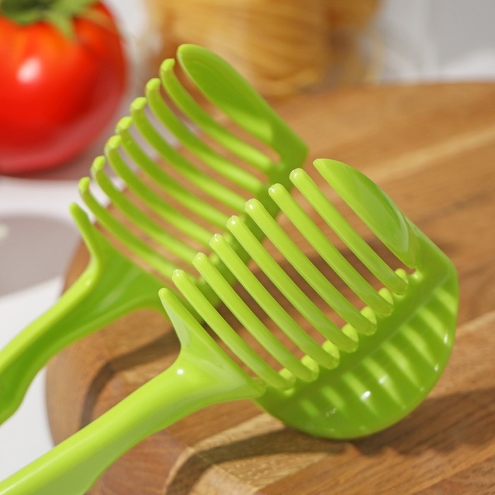 Щипцы для нарезки томатов Доляна, 18&times;8 см, цвет зелёный