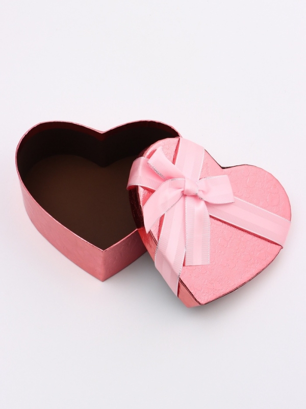 Набор коробок 3 в 1 сердца 22 х 20 х 9;  18.5 х 17 х 7.5; 1 6 х 14 х 6 см