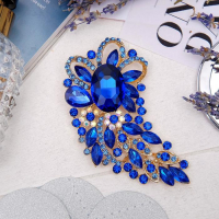 Брошь &laquo;Императрица&raquo; иней, цвет синий в золоте