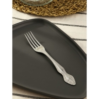 Вилка столовая «Тройка», h=19,5, толщина 2 мм, художественная роспись, цвет серебряный Вилка столовая «Тройка», h=19,5, толщина 2 мм, художественная роспись, цвет серебряный