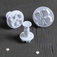 Набор плунжеров кондитерских Доляна &laquo;Клевер&raquo;, 3 шт, d=4,8/3,7/2,7 см