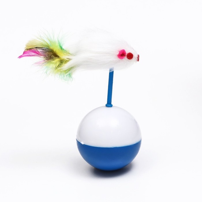 Мышь-неваляшка из искусственного меха на шаре, 11 х 6 см синий/белый