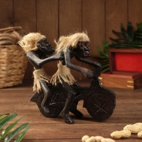 Сувенир &laquo;Аборигены парочка на мотоцикле&raquo;, 7&times;15&times;17 см, дерево