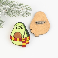 Значок новогодний закатной &laquo;Новый год: Авокадокедавра&raquo;, 3,2 х 4 см