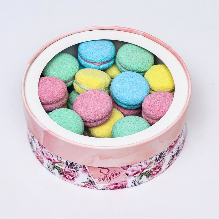 Коробка для макарун тубус с окном " 8 Марта " 21 х 21 х 7 см