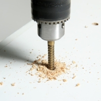 Сверло фрезерное универсальное ТУНДРА, HSS, TiN, цилиндрический хвостовик, 8 x 95 мм Сверло фрезерное универсальное ТУНДРА, HSS, TiN, цилиндрический хвостовик, 8 x 95 мм