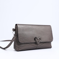 Сумка-клатч на магните, длинный ремень, цвет бронзовый Сумка-клатч на магните, длинный ремень, цвет бронзовый