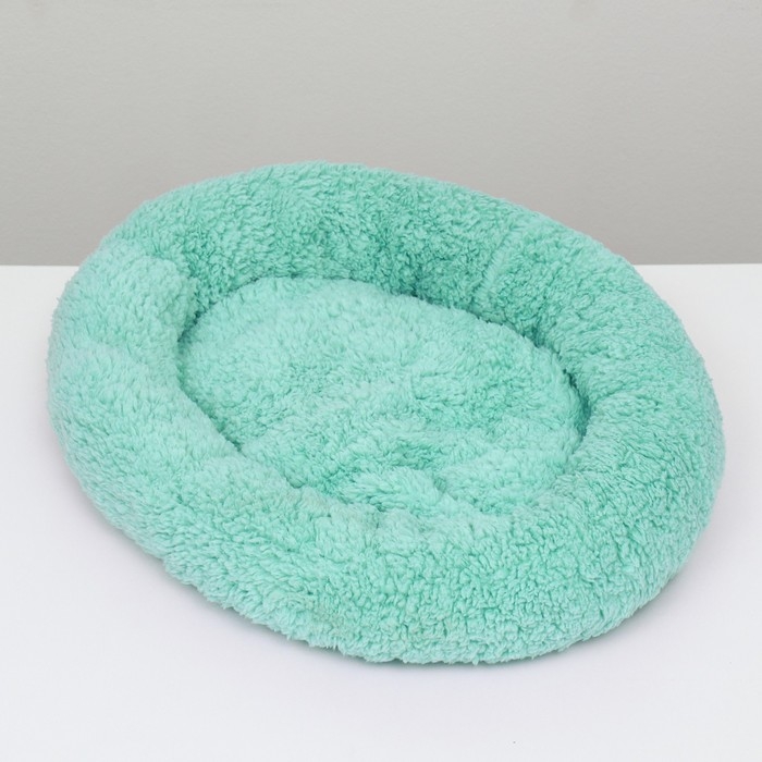 Лежанка для собак и кошек &laquo;Уют&raquo;, мягкий мех, 45 х 35 х 11 см, мятная