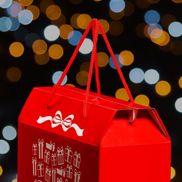 Новый год. Коробка подарочная складная Новый год. Коробка подарочная складная "Базовый" 23 х 10 х 22 см.