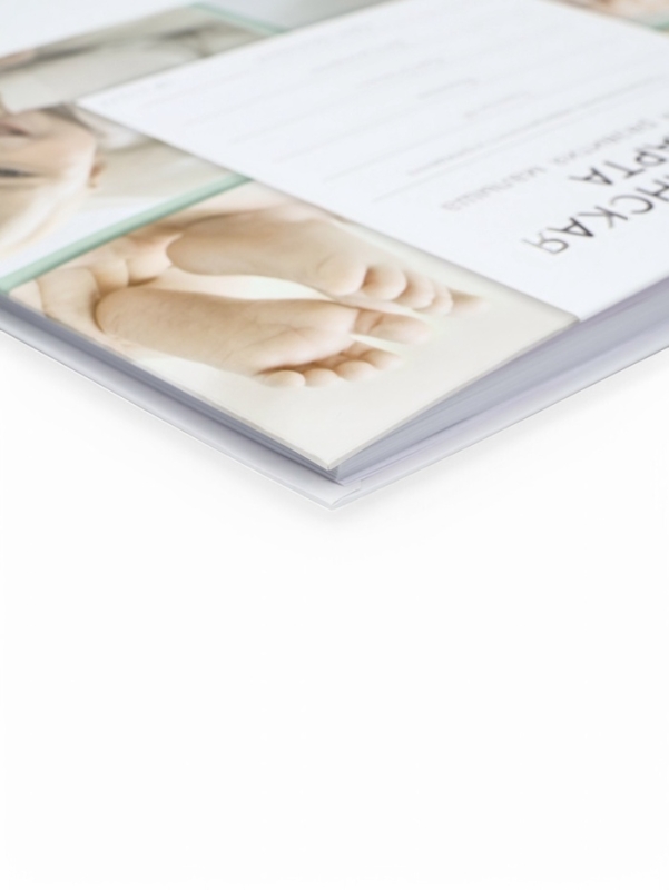 Медицинская карта в твердой обложке Форма №112/у "Коллаж малыш", 80 листов