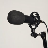 Микрофон конденсаторный Music Life черный: кабель, ветрозащита, стойка