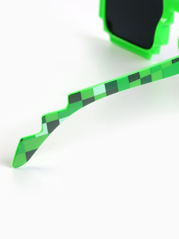 Очки солнцезащитные, UV 380, линза 5 х 6.2 см, ширина 14.4 см, дужка 14.8 см Очки солнцезащитные, UV 380, линза 5 х 6.2 см, ширина 14.4 см, дужка 14.8 см