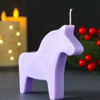 Свеча новогодняя "Лошадка" 10,5х10 см, фиолетовый