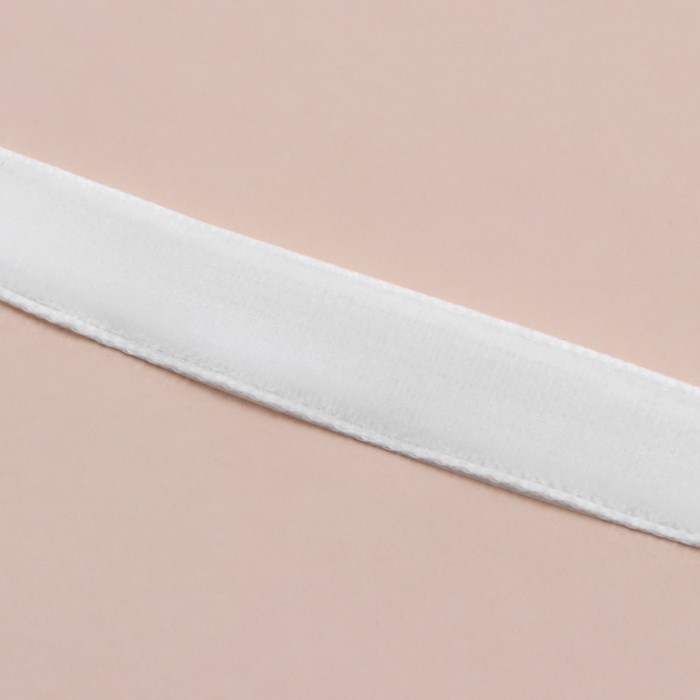 Лента бархатная, 6 мм, 18 ± 1 м, цвет белый №01 Лента бархатная, 6 мм, 18 ± 1 м, цвет белый №01