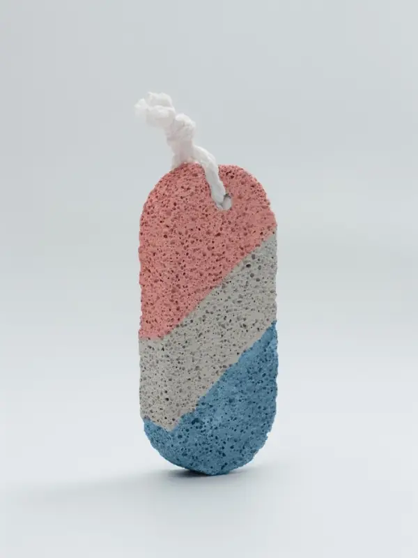 Пемза для педикюра, с подвесом, 9&times;4 см, в коробке, разноцветная