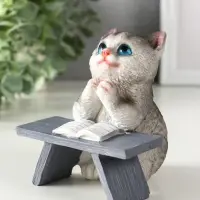 Сувенир полистоун "Котик с книгой за партой" серый 9х8,5х9,5 см