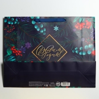 Пакет подарочный новогодний ламинированный &laquo;Роскошь волшебства&raquo;, L 40 х 31 х 11,5 см, Новый год