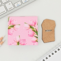 Подарочный набор: блокнот и значок &laquo;8 марта: Яркой весны&raquo;