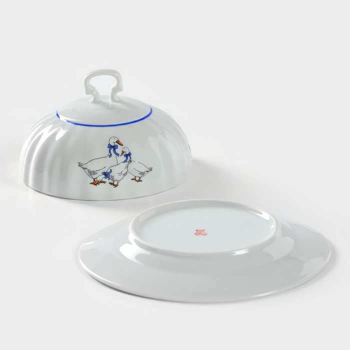 Масленка фарфоровая &laquo;Гуси&raquo;, 500 мл