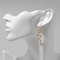 Новый год! Символ года 2025! Серьги висячие со стразами &laquo;Змейка&raquo;, цвет белый в золоте