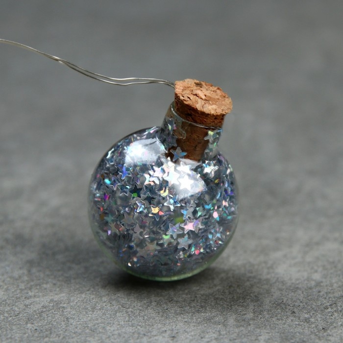 Гирлянда &laquo;Нить&raquo; 1.6 м с насадками &laquo;Шарики с серебристым конфетти&raquo;, IP20, серебристая нить, 15 LED, батарейки ААх2 (нет в комплекте), свечение белое