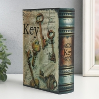 Шкатулка-книга дерево, кожзам "Ключи и газета" 4,5х13х18 см Шкатулка-книга дерево, кожзам "Ключи и газета" 4,5х13х18 см