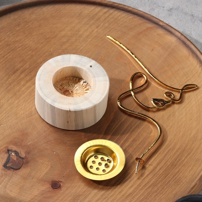 Подставка для благовоний порошковых и конусов Подставка для благовоний порошковых и конусов "Очертание девушки", дерево, 20х12 см