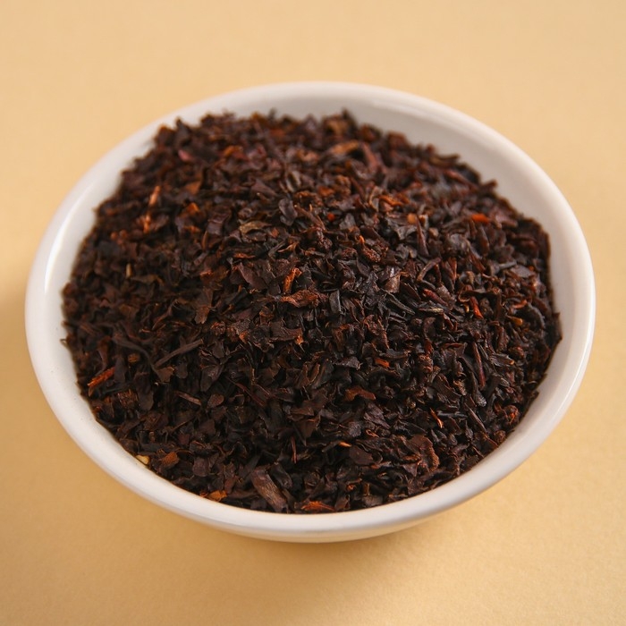 Подарочный набор &laquo;С Новым годом!&raquo;: чай чёрный (50 гр), крем-мед (5 шт x 30 гр)