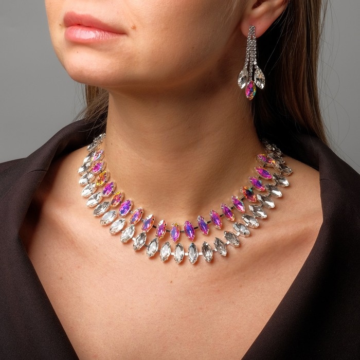 Набор 2 предмета: серьги, колье &laquo;Торжество&raquo; лепестки в 2 ряда, цвет радужно-белый в серебре, 40 см