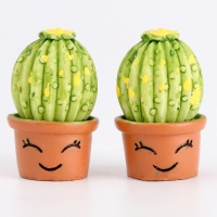 Миниатюра кукольная &laquo;Крупный кактус&raquo;, набор 2 шт., размер 1 шт. &mdash; 1,7 &times; 2,5 &times; 1,7 см