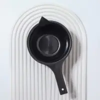 Чаша для окрашивания, с удлинённой ручкой, 300 мл, d=12&times;5.5(&plusmn;1) см, чёрная