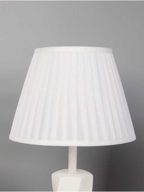 Лампа настольная BayerLux ЭКО "Вероника" 1х40Вт Е27 белый 30х30х50см