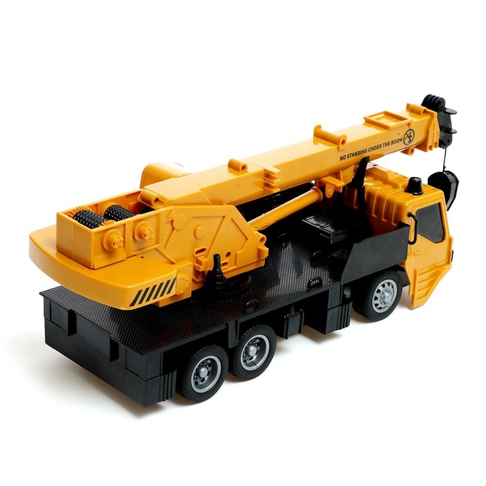 Кран радиоуправляемый &laquo;Стройка&raquo;, подвижная стрела, работает от аккумулятора