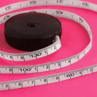 Сантиметровая лента-рулетка портновская, 150 см (см/дюймы), чёрная